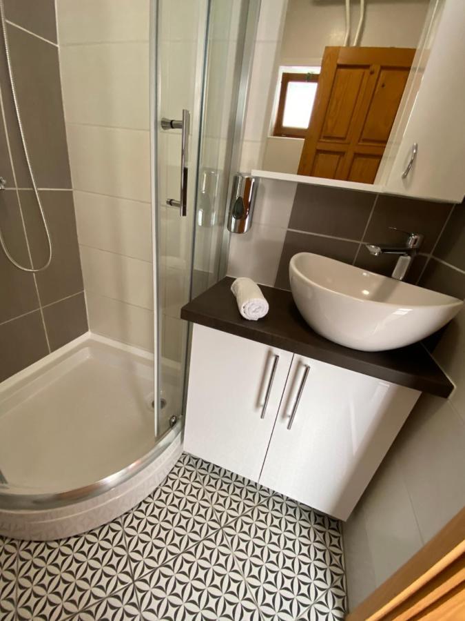 Strawberry Center Apartment Novi Sad